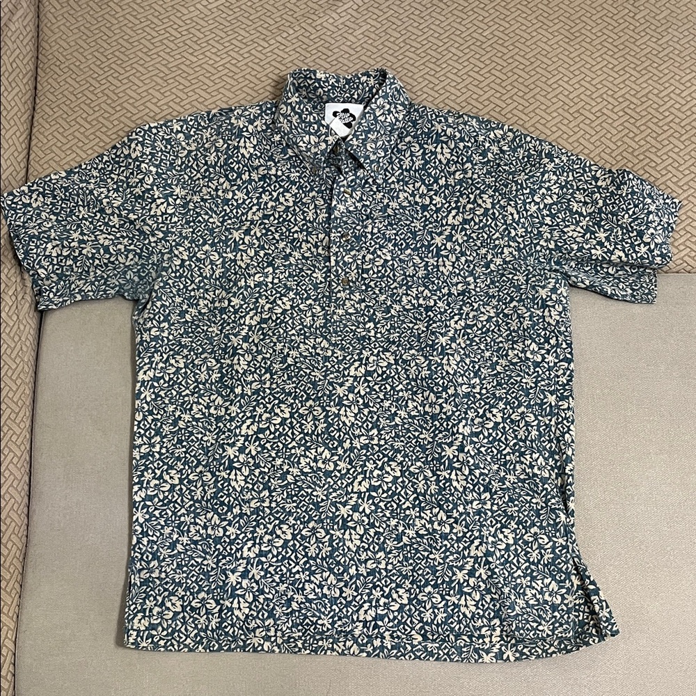 Hilo Hattie Pullover Aloha Shirt